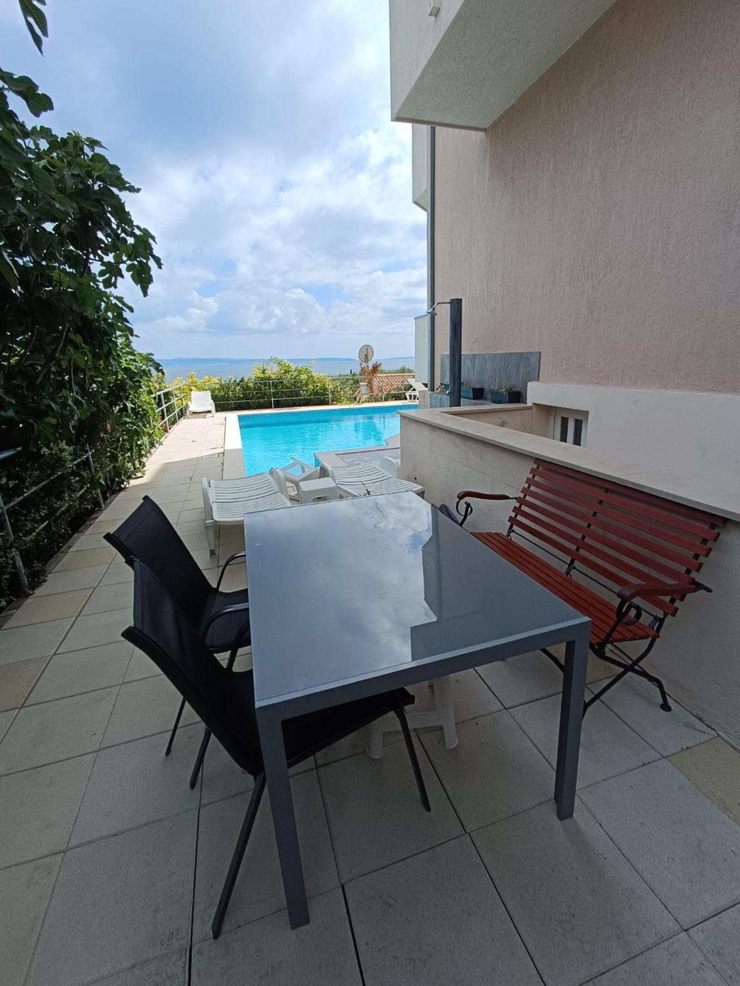 Apartment Lo - With Swimming Pool Split Kültér fotó